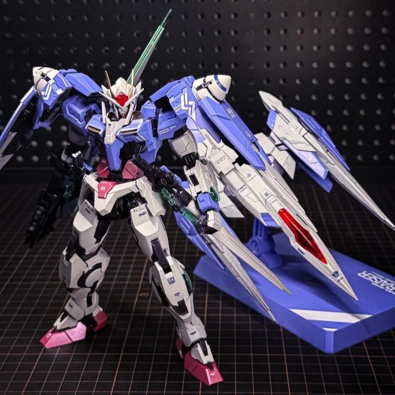 Bandai Gundam Hg - Novo Modelo Menghu MB 1/100 00